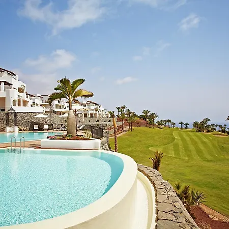 Family Friendly Giant Suite, Sea View, 4 Bdr, Jacuzzi 아파트 *